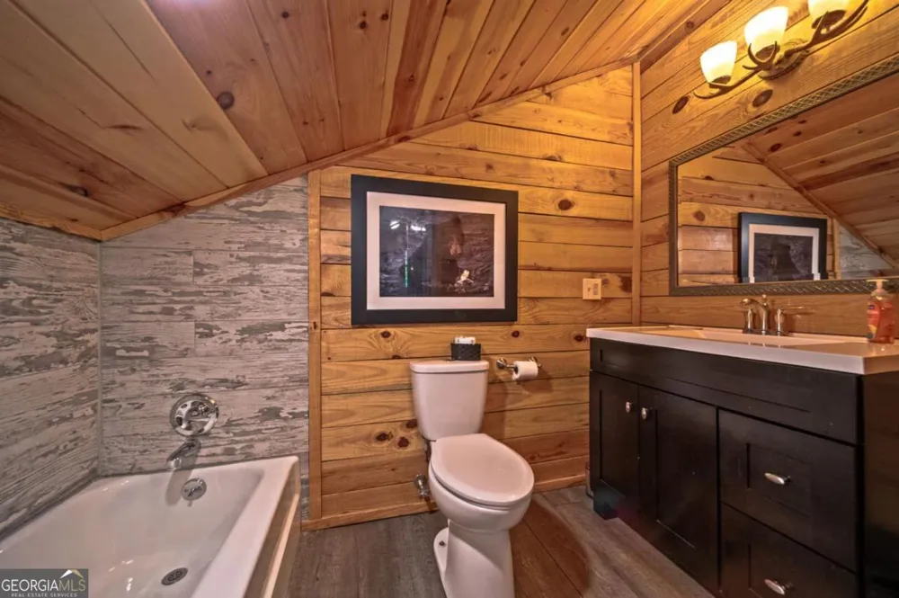 469 North Lake DR Ellijay, GA 30536