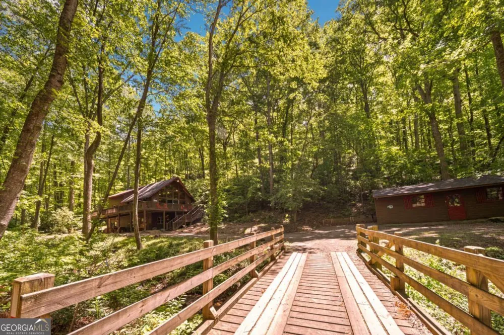 469 North Lake DR Ellijay, GA 30536