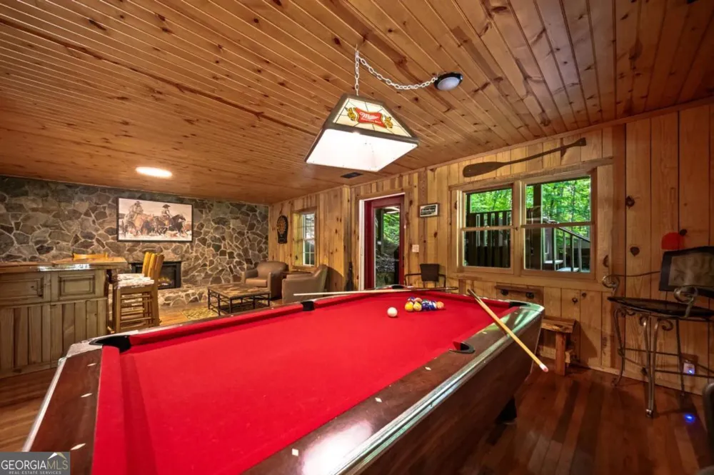 469 North Lake DR Ellijay, GA 30536