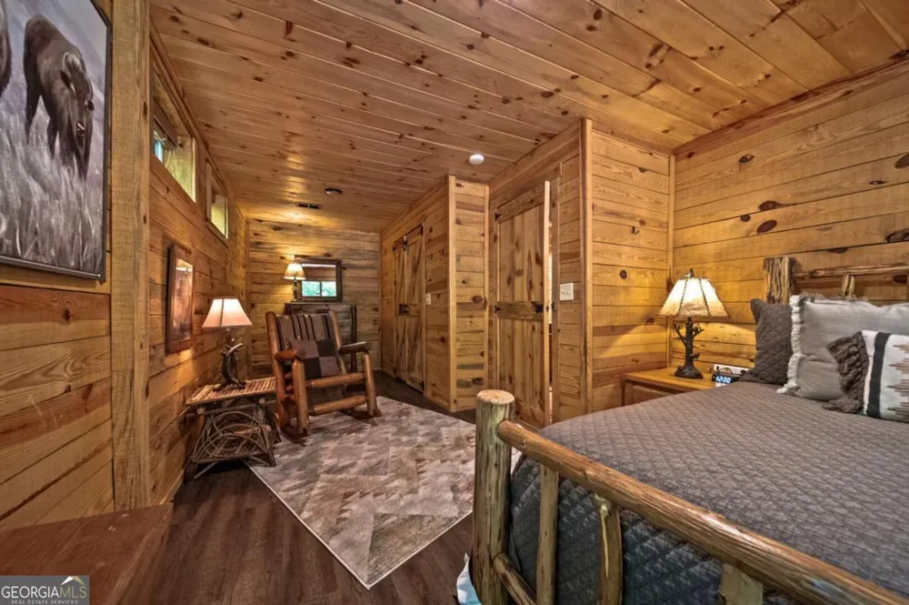 469 North Lake DR Ellijay, GA 30536