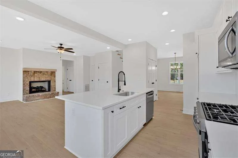 12 Altar Rock CT Cartersville, GA 30121