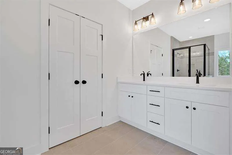 12 Altar Rock CT Cartersville, GA 30121