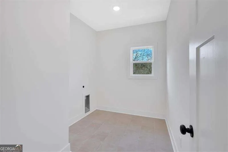 12 Altar Rock CT Cartersville, GA 30121