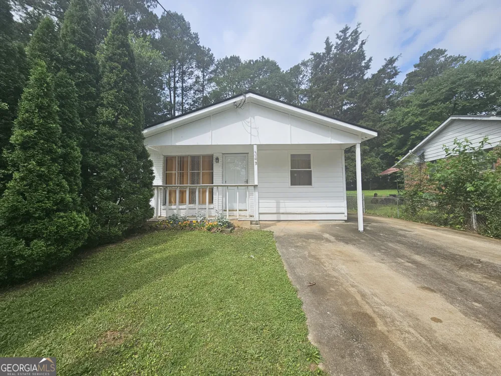 349 Roxbury DR Riverdale, GA 30274