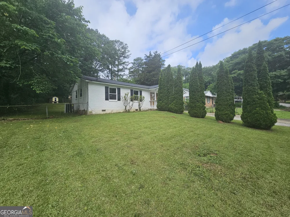 349 Roxbury DR Riverdale, GA 30274