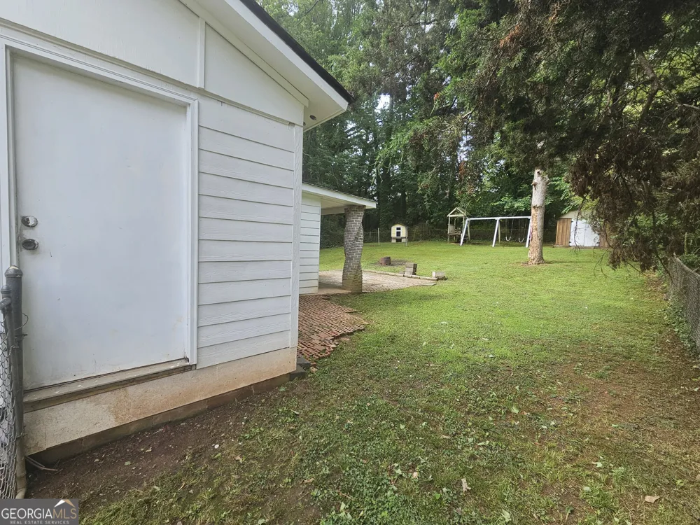 349 Roxbury DR Riverdale, GA 30274