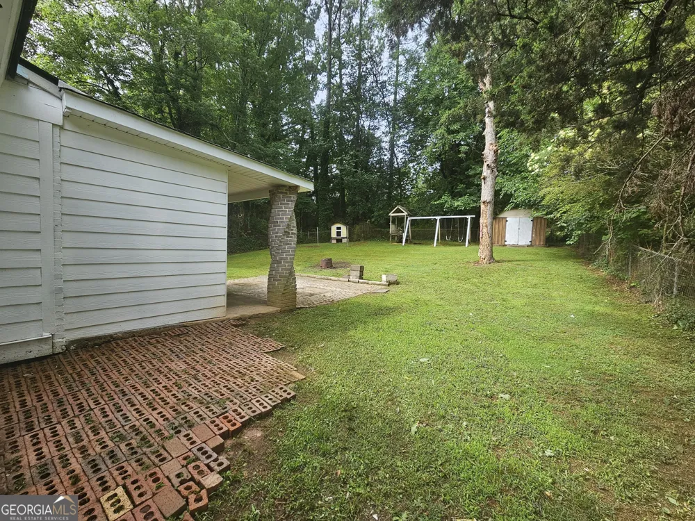 349 Roxbury DR Riverdale, GA 30274