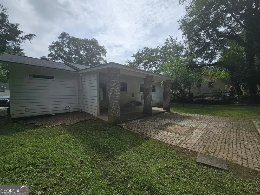 349 Roxbury DR Riverdale, GA 30274