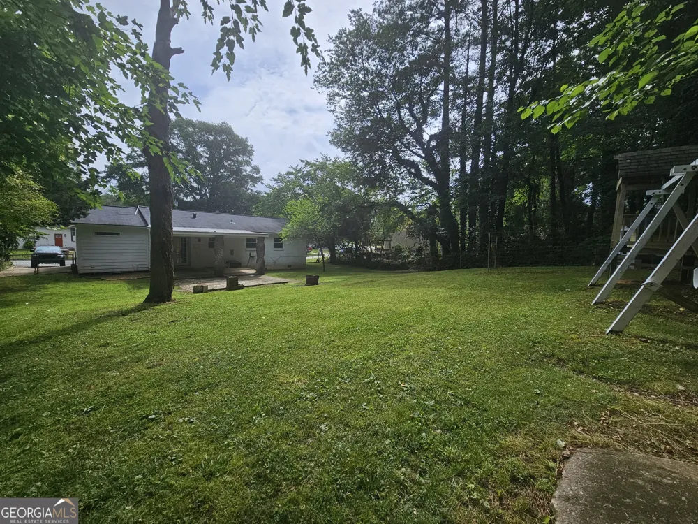 349 Roxbury DR Riverdale, GA 30274