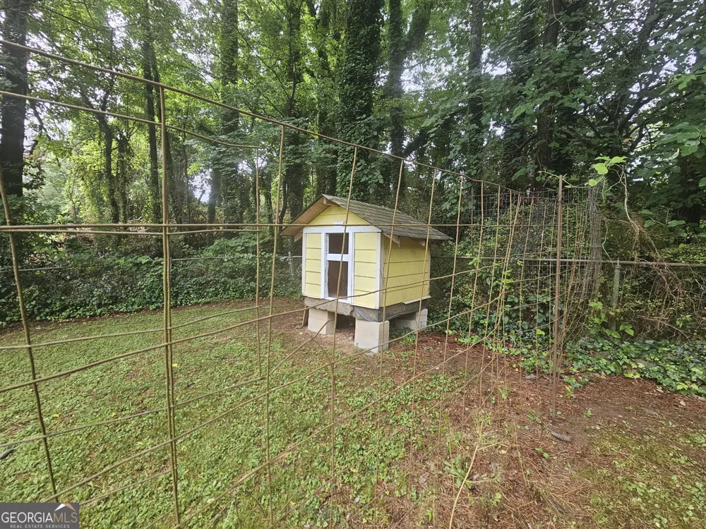 349 Roxbury DR Riverdale, GA 30274