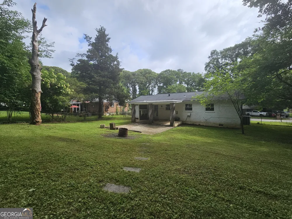 349 Roxbury DR Riverdale, GA 30274
