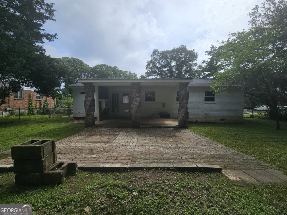 349 Roxbury DR Riverdale, GA 30274