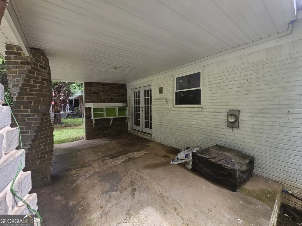 349 Roxbury DR Riverdale, GA 30274