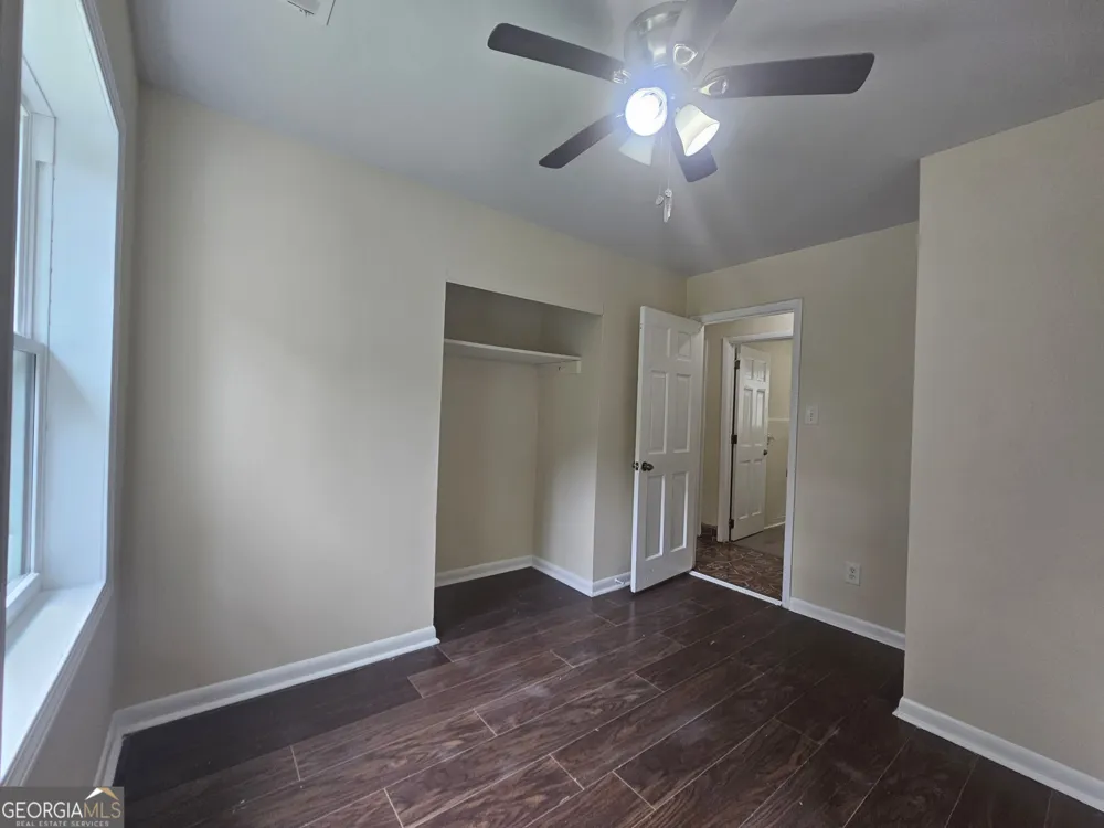 349 Roxbury DR Riverdale, GA 30274
