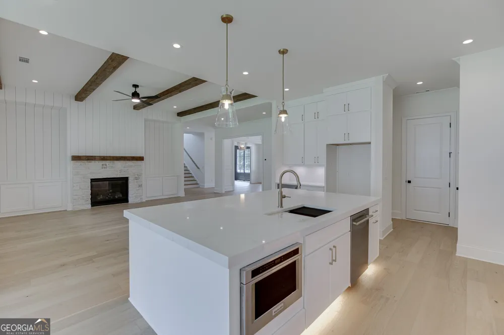 2969 N Bogan RD NE Buford, GA 30519