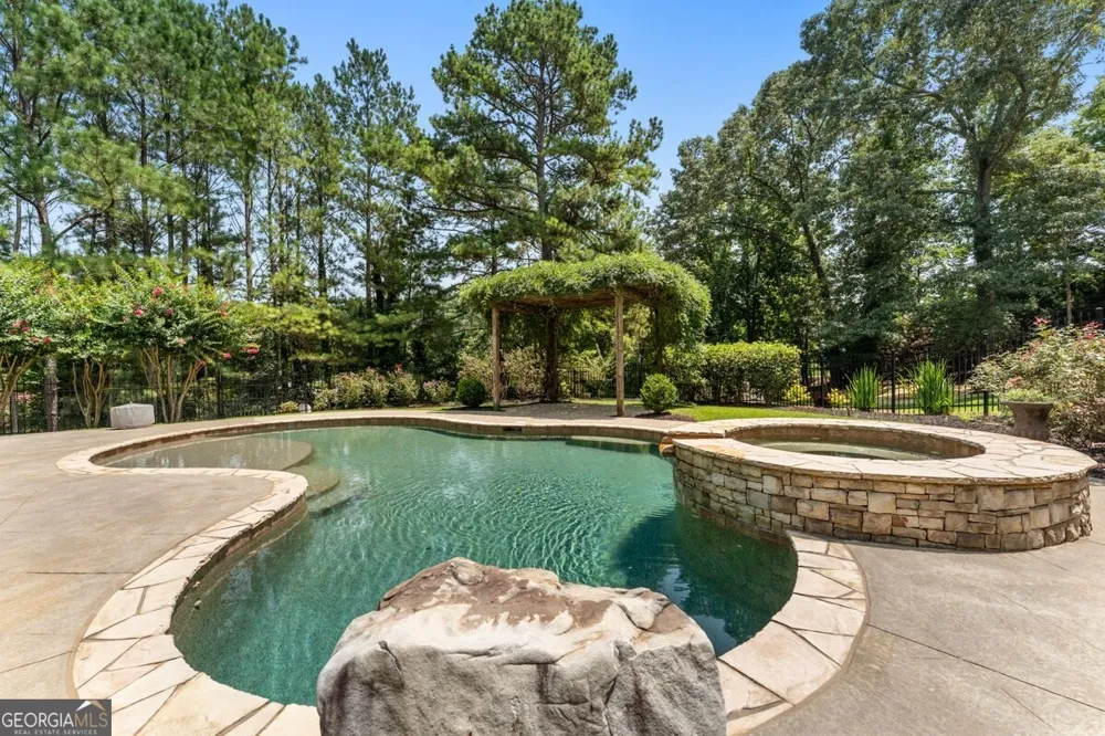 14025 Freemanville RD Milton, GA 30004