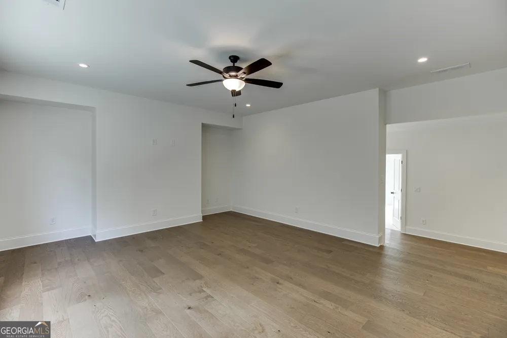 2975 N Bogan RD NE Buford, GA 30519