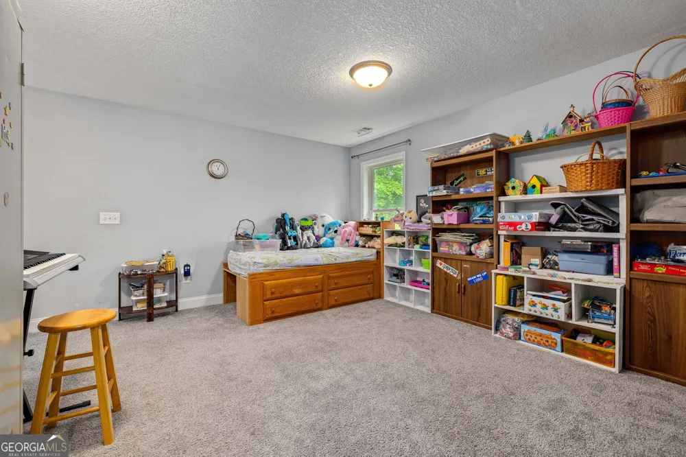 527 Louden Ridge RD Alto, GA 30510