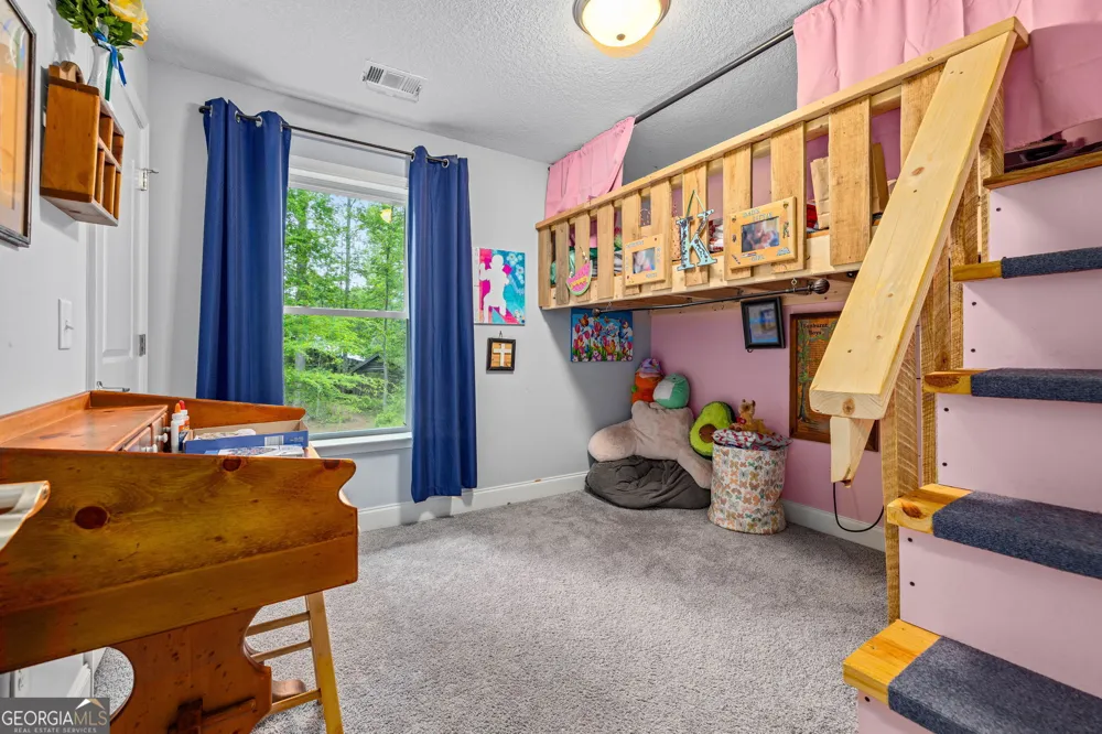 527 Louden Ridge RD Alto, GA 30510