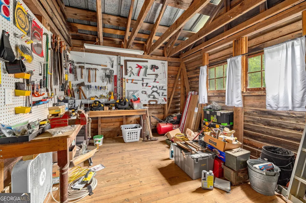 527 Louden Ridge RD Alto, GA 30510