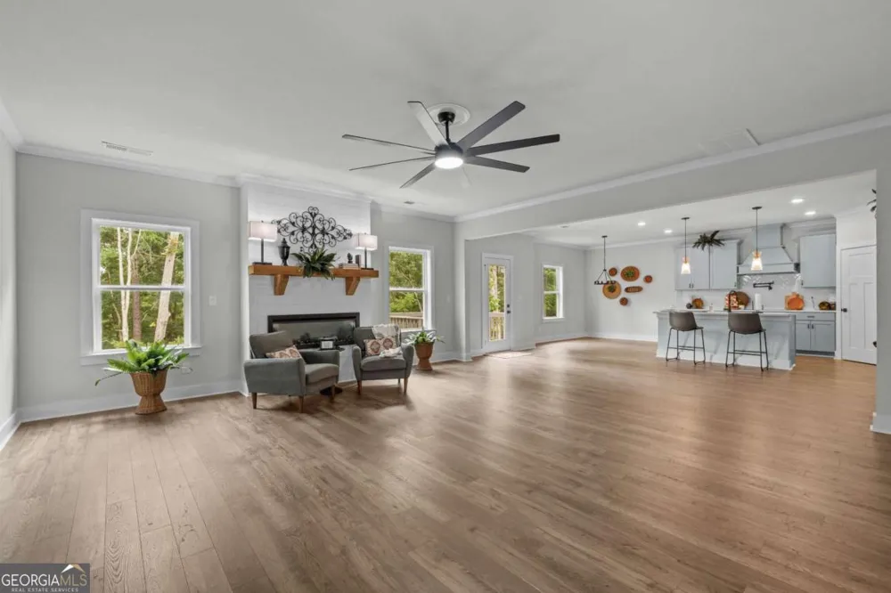 149 Silvercrest DR Acworth, GA 30101