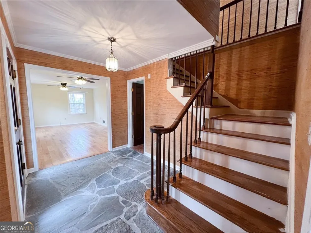 195 Deerfield RD Bogart, GA 30622