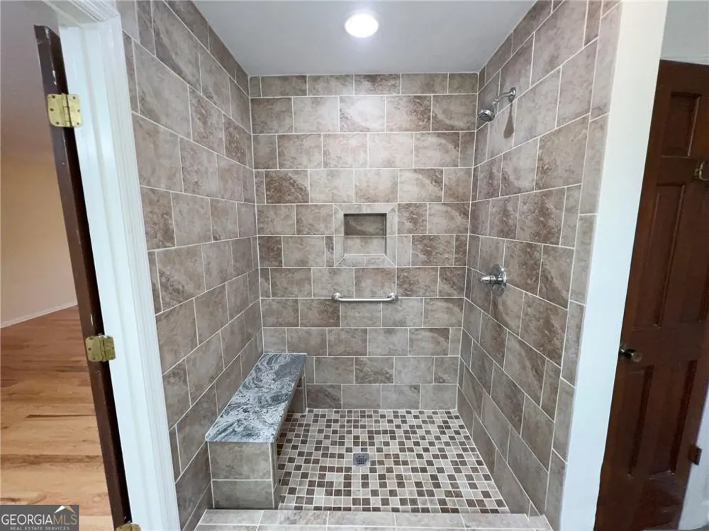 195 Deerfield RD Bogart, GA 30622