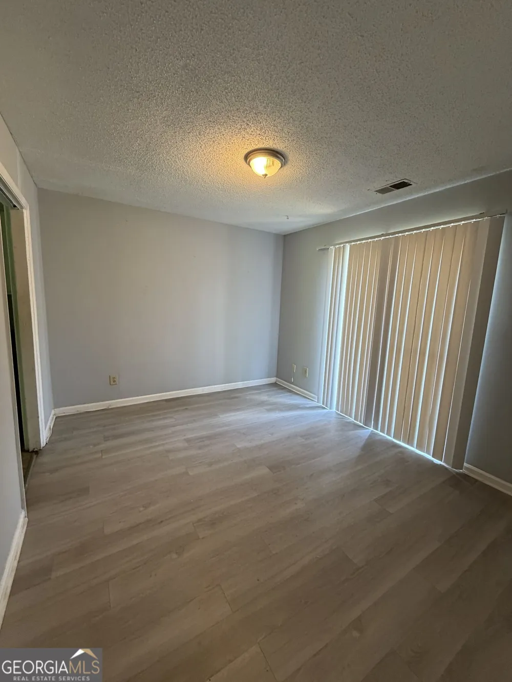 125 Tiburon CT Lithonia, GA 30038