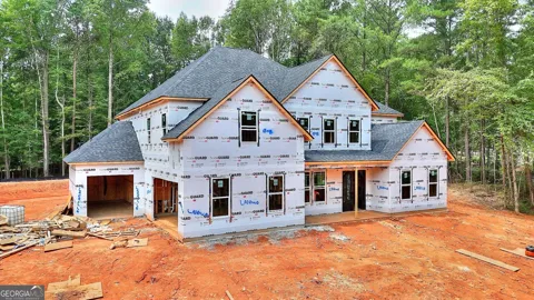 299 Claiborne WAY
