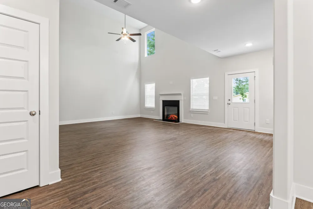 11153 Cornerstone WAY Lovejoy, GA 30228