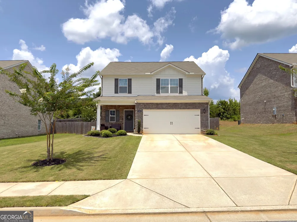 200 Oliver DR Locust Grove, GA 30248