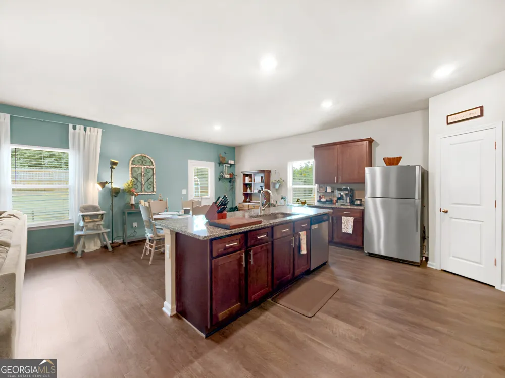 200 Oliver DR Locust Grove, GA 30248