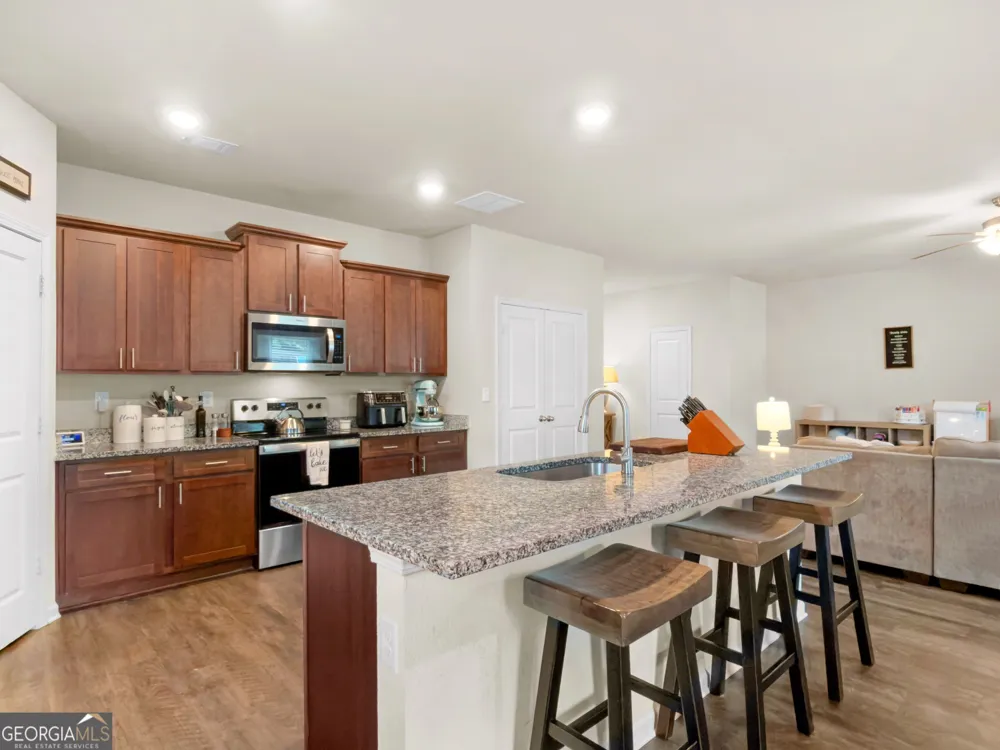 200 Oliver DR Locust Grove, GA 30248