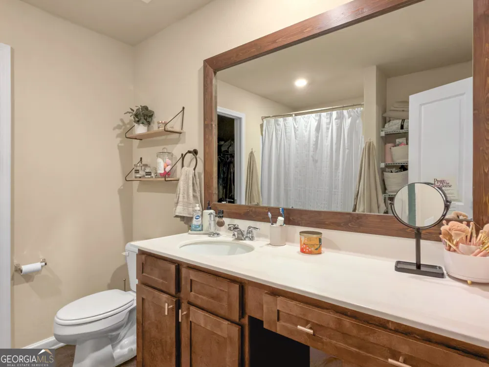 200 Oliver DR Locust Grove, GA 30248