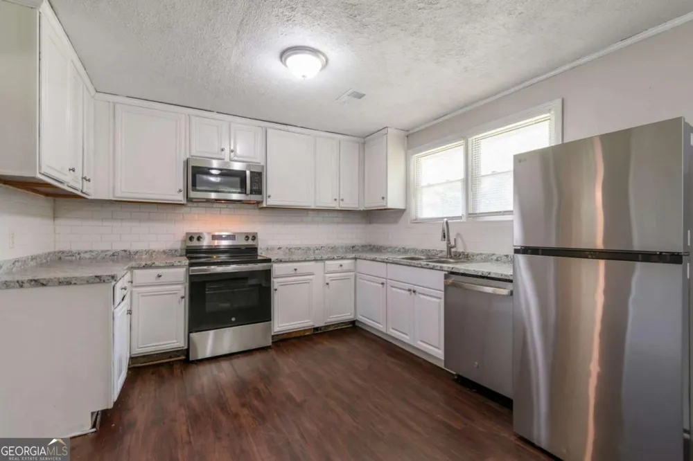6414 Shadow Rock DR Lithonia, GA 30058