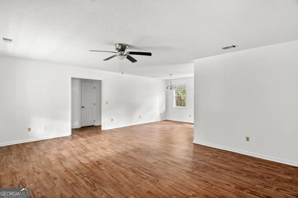85 Waters AVE Allenhurst, GA 31301