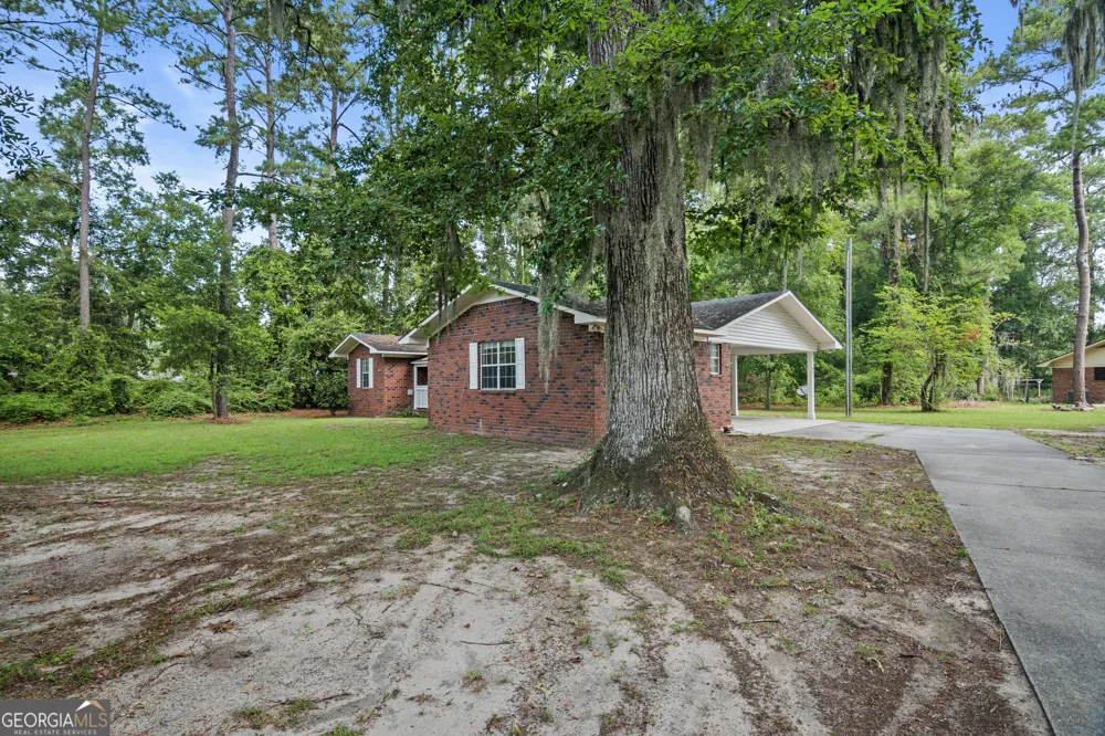 85 Waters AVE Allenhurst, GA 31301