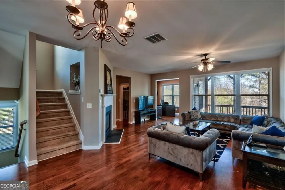 6135 Indian Wood CIR SE Mableton, GA 30126