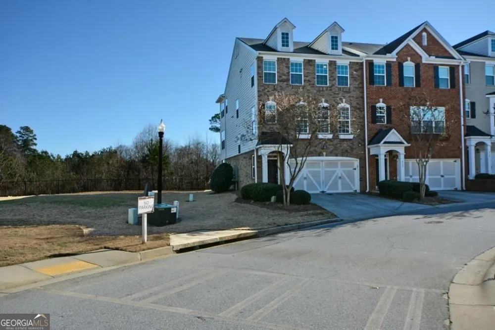 6135 Indian Wood CIR SE Mableton, GA 30126