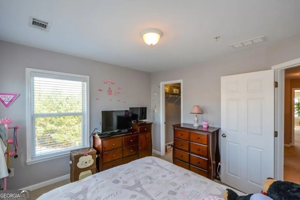 6135 Indian Wood CIR SE Mableton, GA 30126