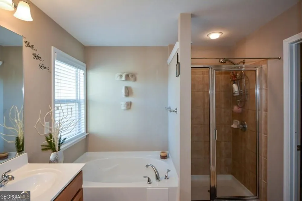 6135 Indian Wood CIR SE Mableton, GA 30126