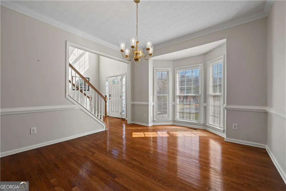 231 Beechwood LN Stone Mountain, GA 30087