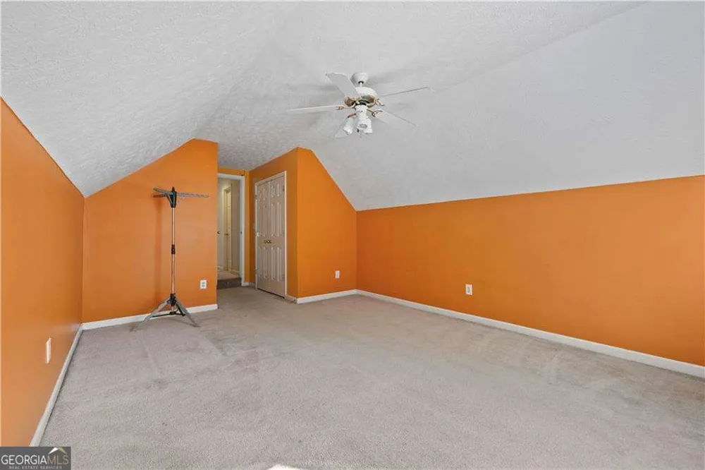 231 Beechwood LN Stone Mountain, GA 30087