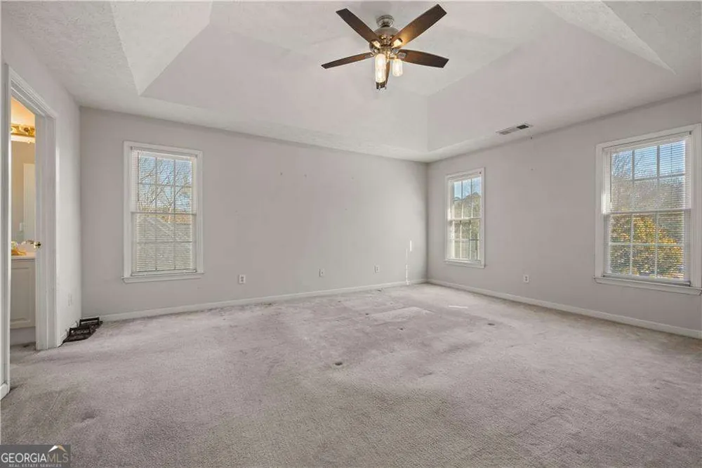 231 Beechwood LN Stone Mountain, GA 30087