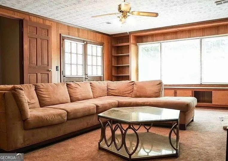 5262 Kurt LN SW Conyers, GA 30094