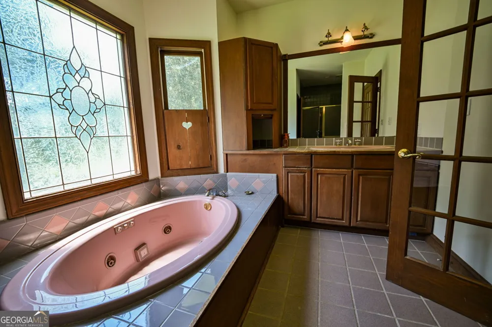 160 River Lane Covington, GA 30016