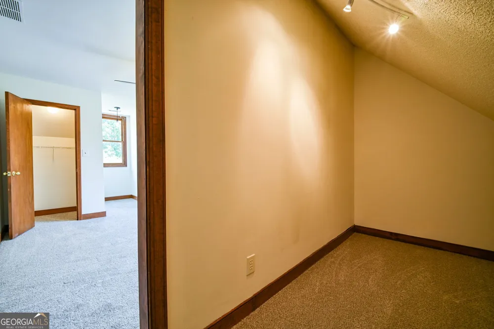 160 River Lane Covington, GA 30016