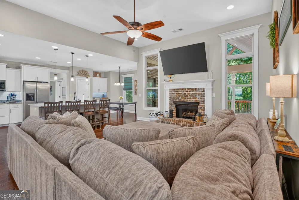 450 Ashley Glen DR Williamson, GA 30292