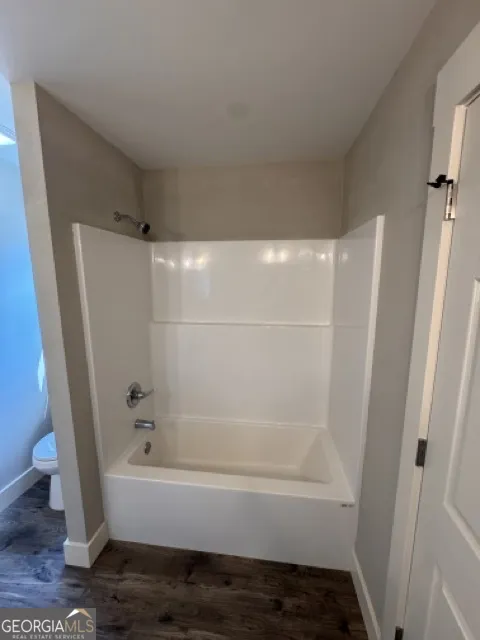 210 maret ST Hartwell, GA 30643