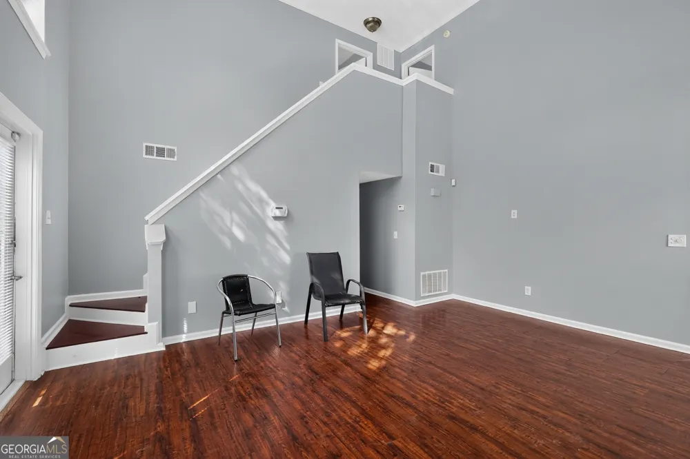 1024 Wiltshire WAY Norcross, GA 30093